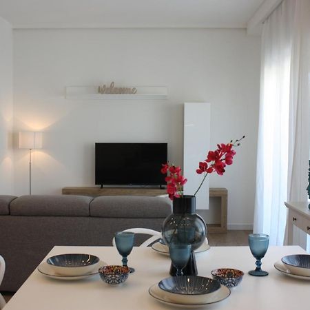Strettomare-Business & Travel Apartment Реджо-ди-Калабрия Экстерьер фото