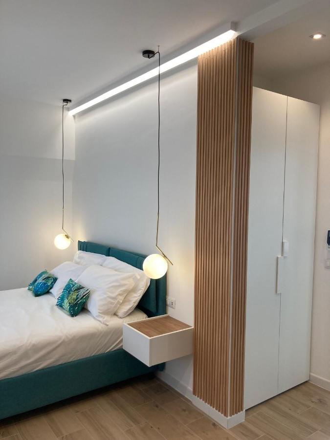Strettomare-Business & Travel Apartment Реджо-ди-Калабрия Экстерьер фото