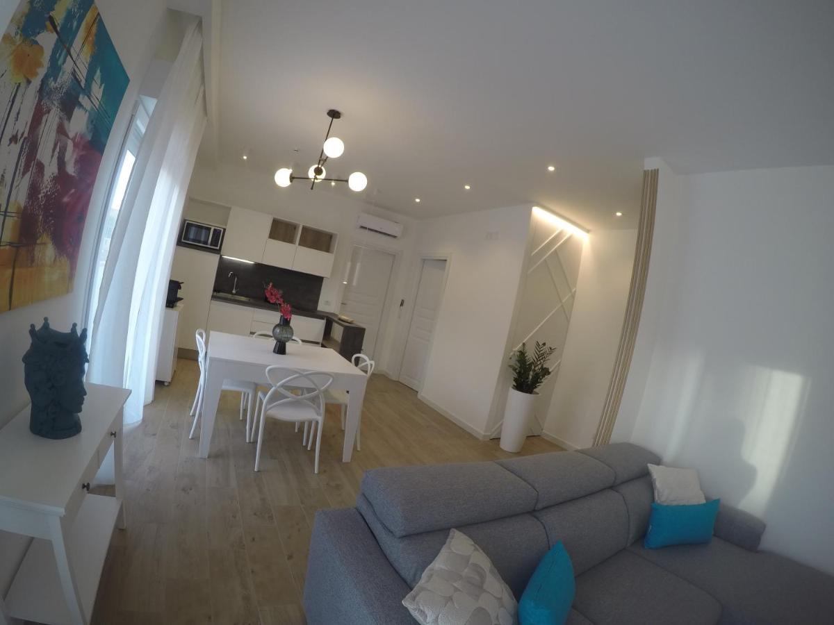 Strettomare-Business & Travel Apartment Реджо-ди-Калабрия Экстерьер фото